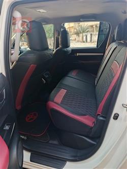 تويوتا هايلوكس